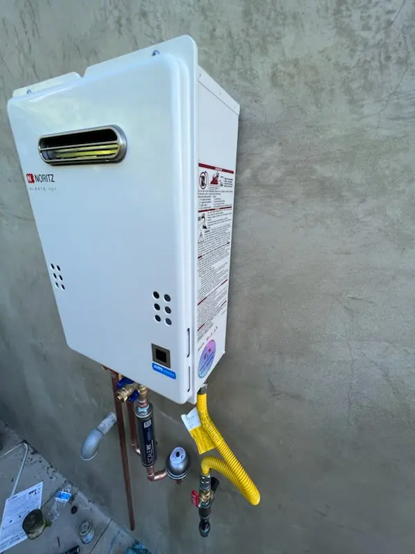 Tankless water heater installation for Oak Summit homes